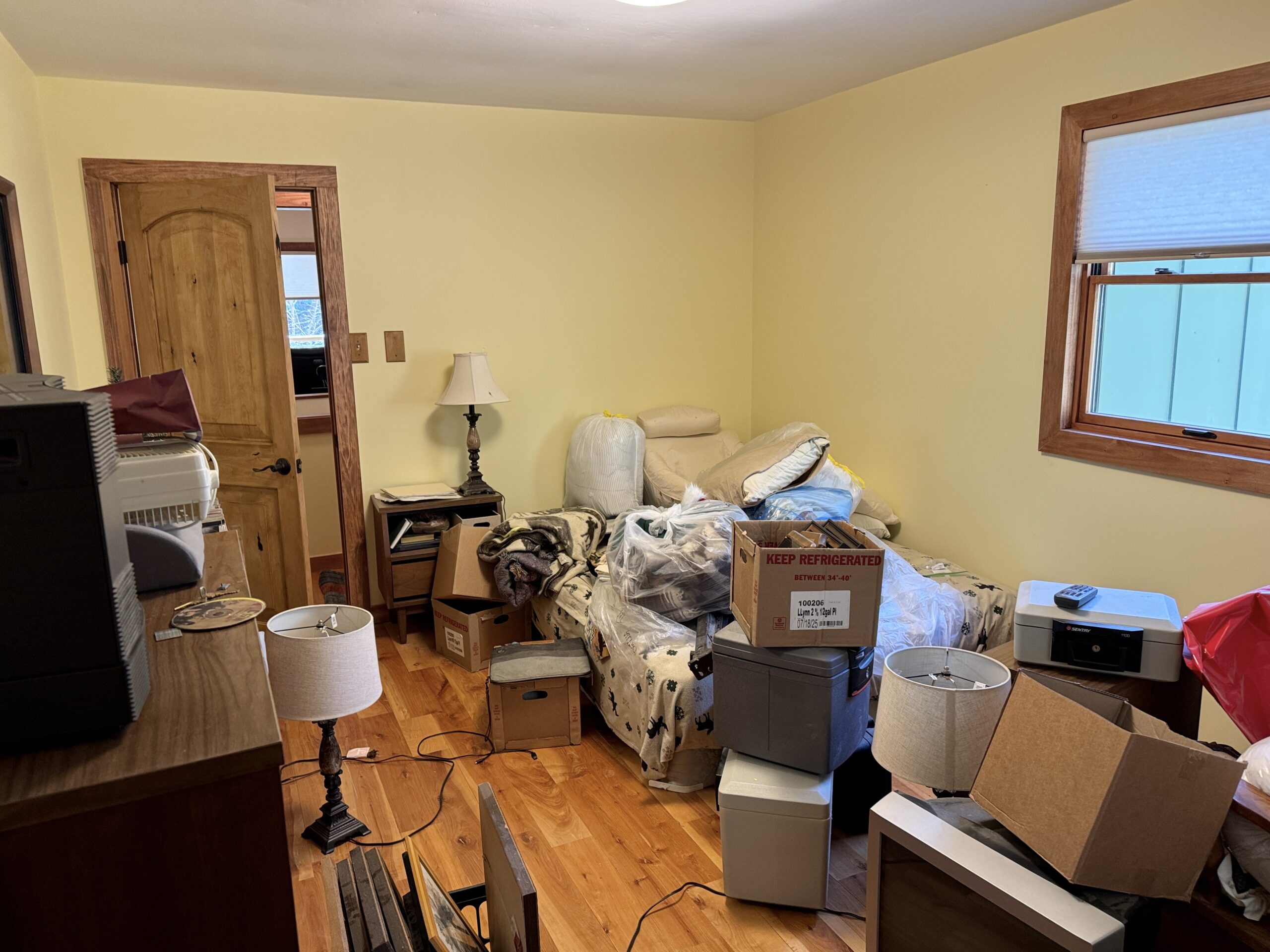 guest bedroom before